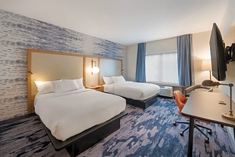 Queen Room with Two Queen Beds and Adapted Tub - Mobility and Hearing Accessible
