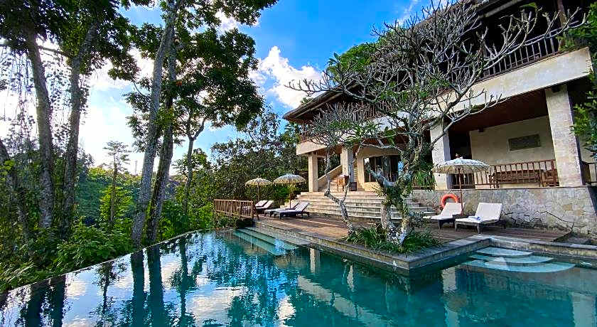 Natura Resort and Spa