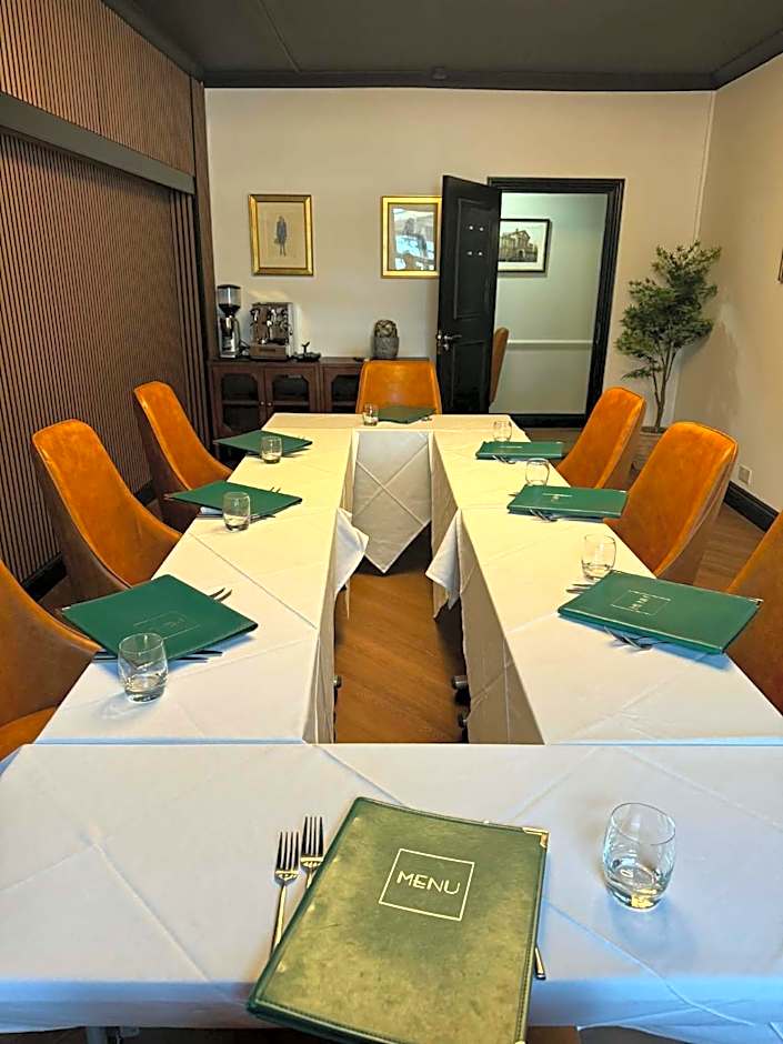 Ramada by Wyndham Cheltenham