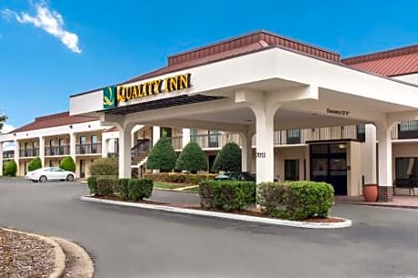 Quality Inn - Hamilton Place