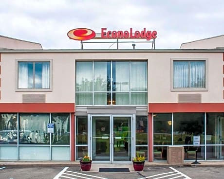 Econo Lodge Elmira