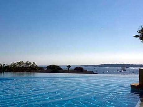 CANNES VILLA FRANCIA