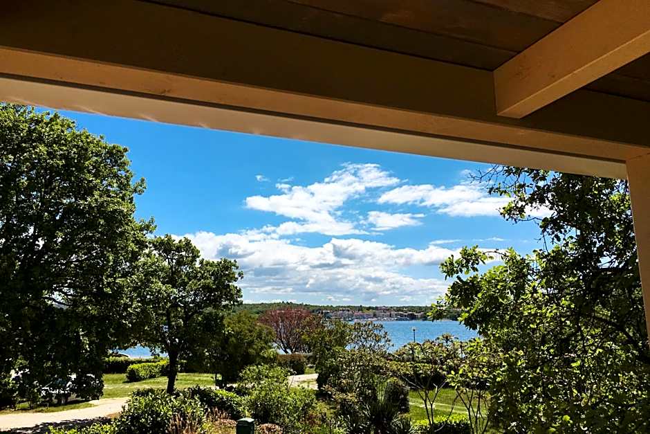 Mobile Homes - FKK Nudist Camping Solaris