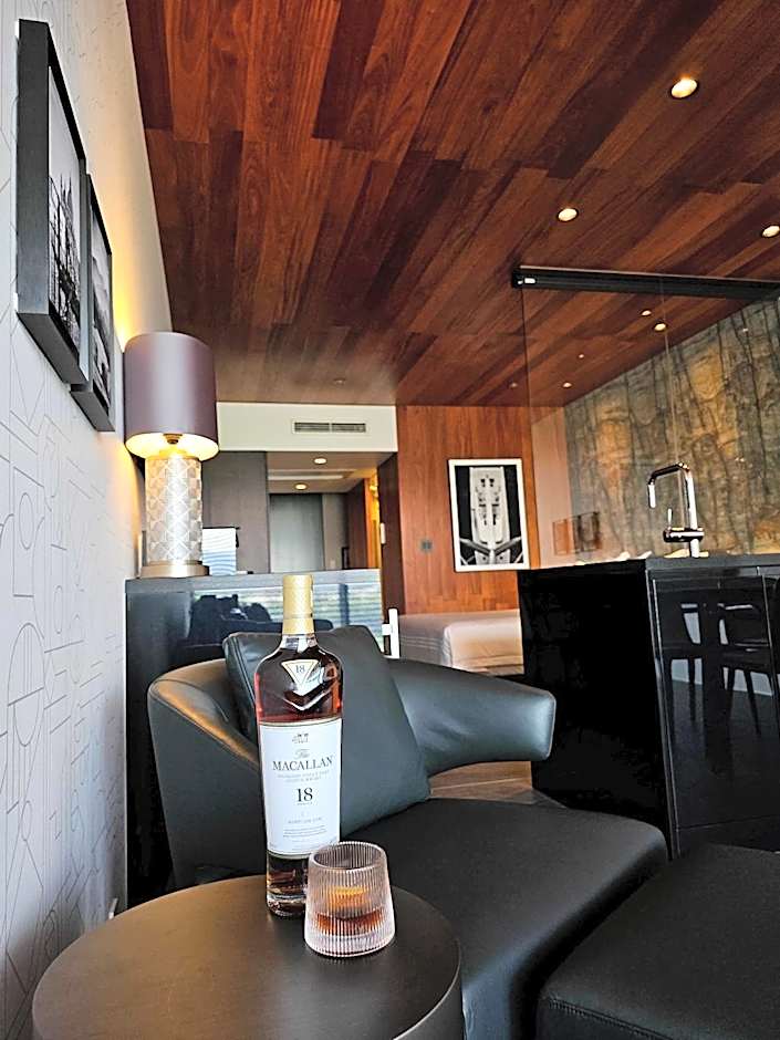 Kamo Residences by Reflections