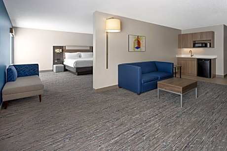 King Suite with Sofa Bed