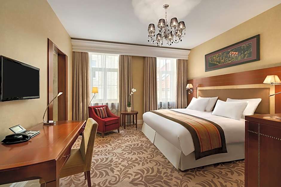 Grand Hotel Vilnius, Curio Collection by Hilton