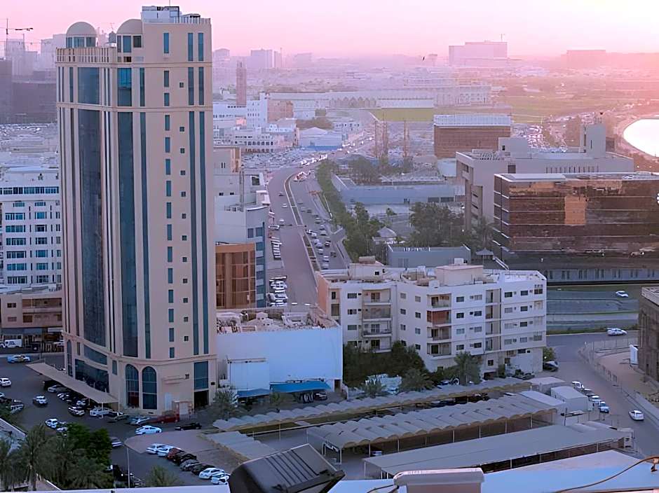 Gloria Hotel & Suites