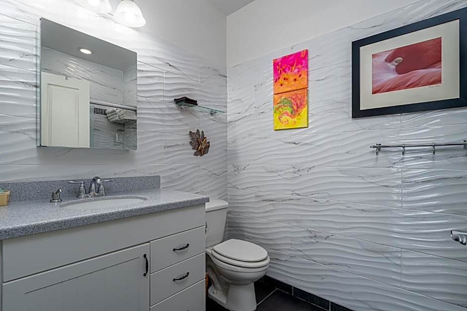 Harbour House at the Inn 318