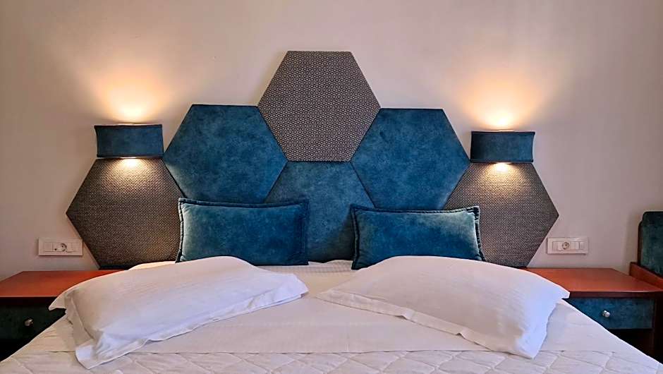 Hotel Dionysis Studios