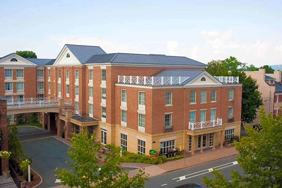 Courtyard by Marriott Charlottesville - University Medical Center