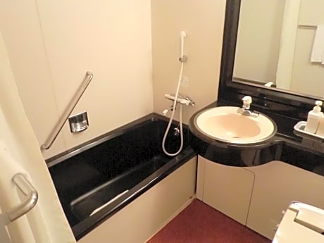 Twin Room - Non-Smoking