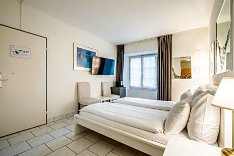 Symphony Room