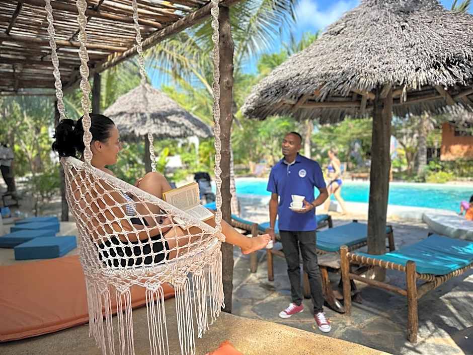 Kameleon Blue Arts Lodge