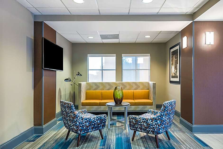 Holiday Inn Express Hotel & Suites Grenada By IHG