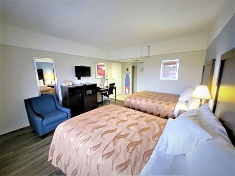 Standard Double Room with Two Double Beds - Smoking