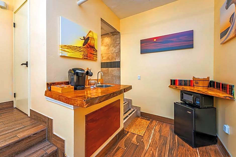 Nomads Hotel