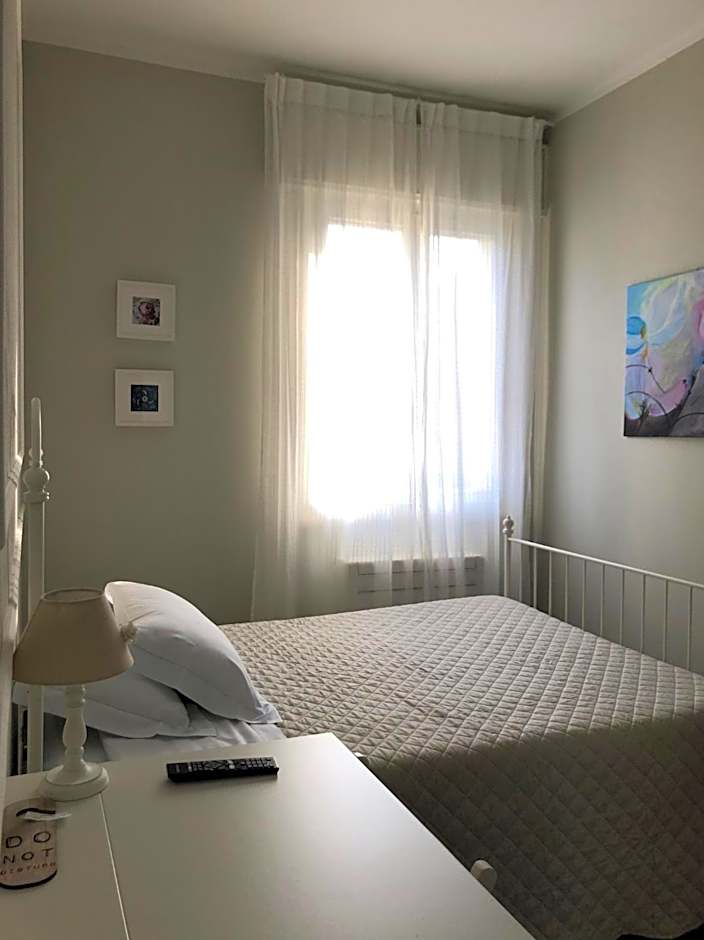 LA DAMA ROOM&BREAKFAST