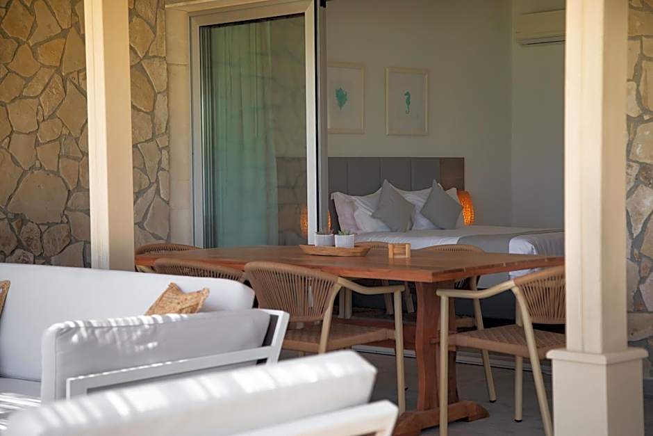 Elya Beach Luxury Suites