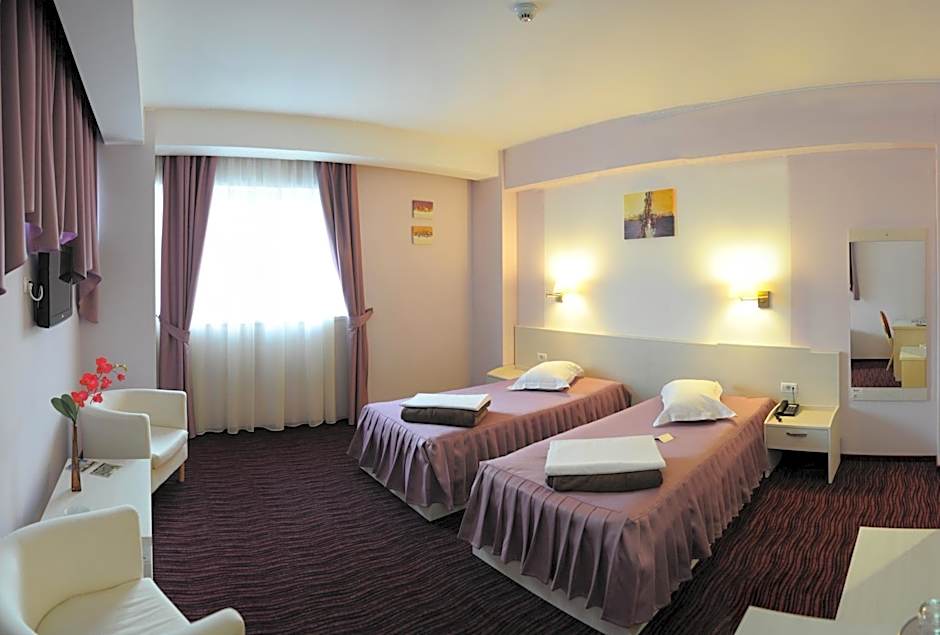 Hotel Nevis Wellness & SPA