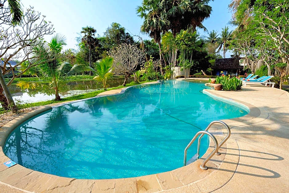 Lampang River Retreat