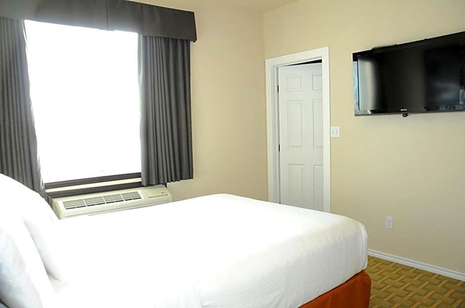 High Point Inn & Suites Peace River