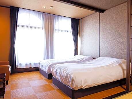 Japanese-Style Room with Shared Bathroom