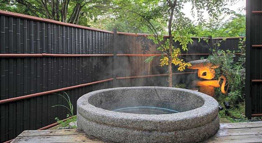 FUJIYAMA INN CONIFER