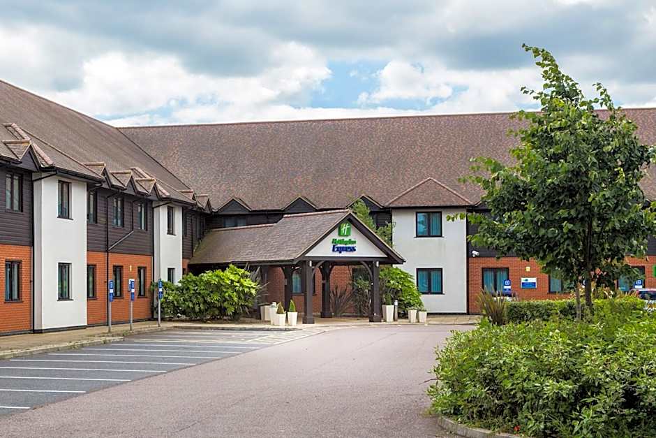 Holiday Inn Express Colchester By IHG
