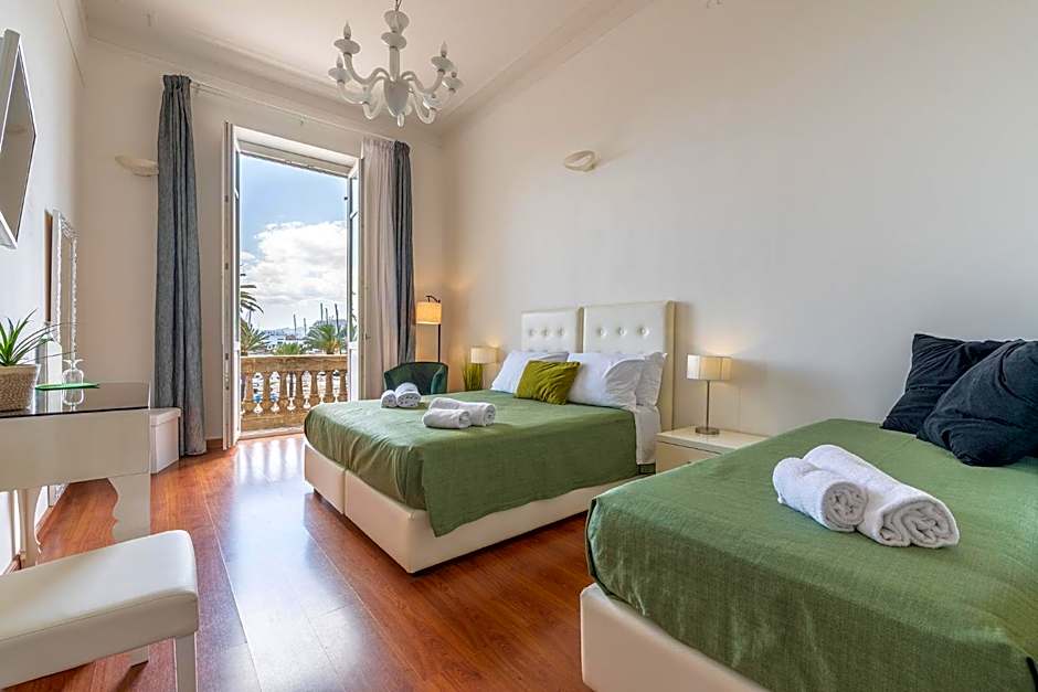 Blanco Rooms