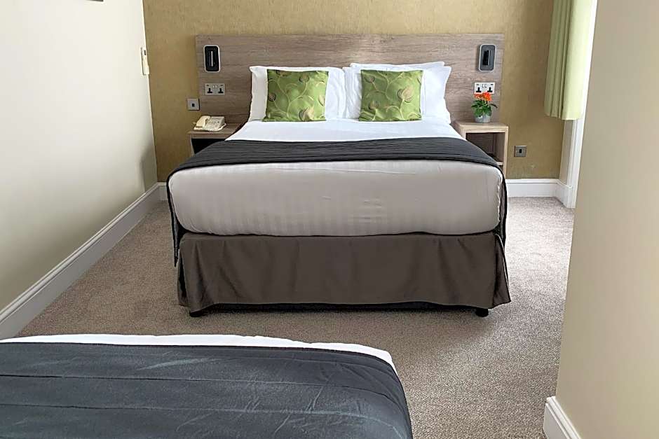 Kensington Gardens Hotel