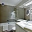 STRADONIA Serviced Apartments