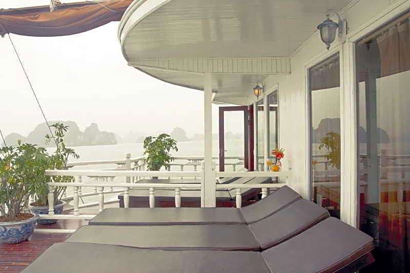 Halong Paloma Cruise