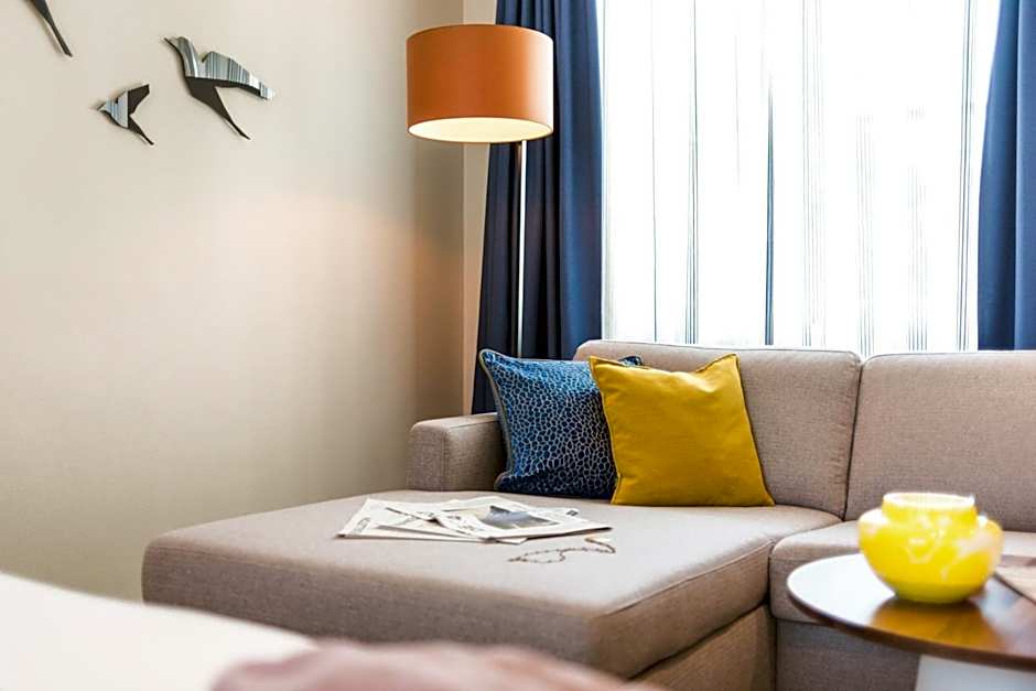 Tides Boutique Hotel - by Romantik