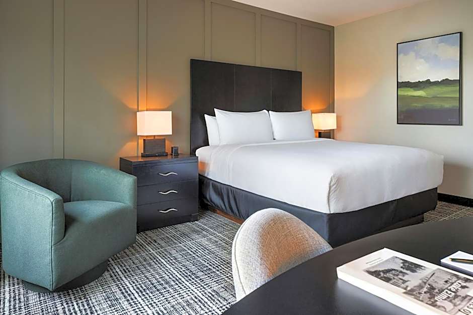 Ironwood Lodge, Lake Elmo, Series by Marriott