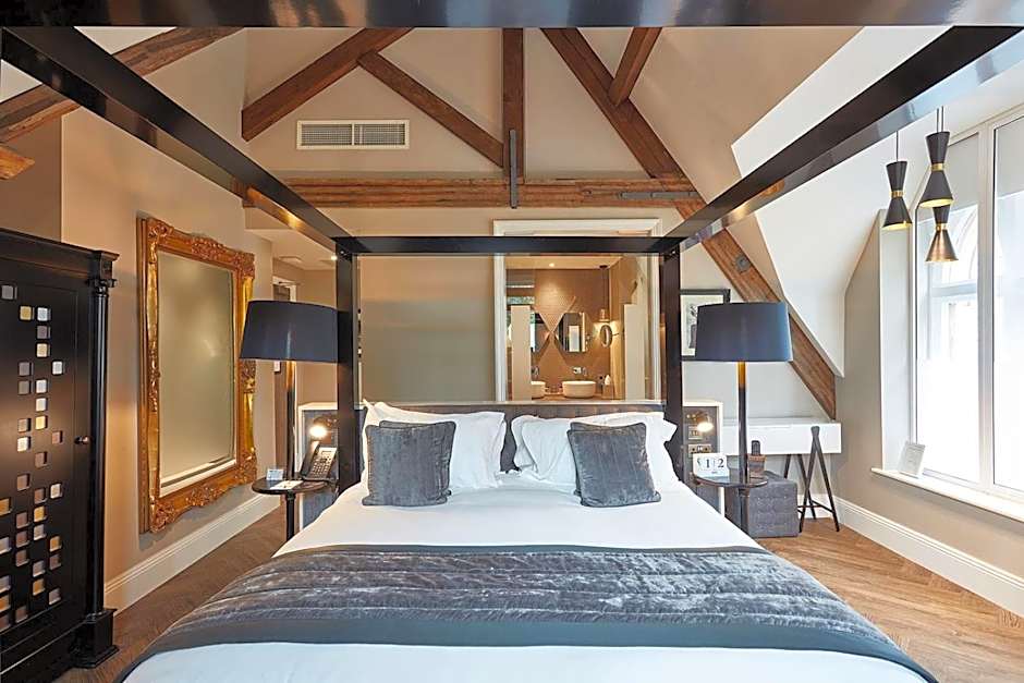 Oddfellows On The Park