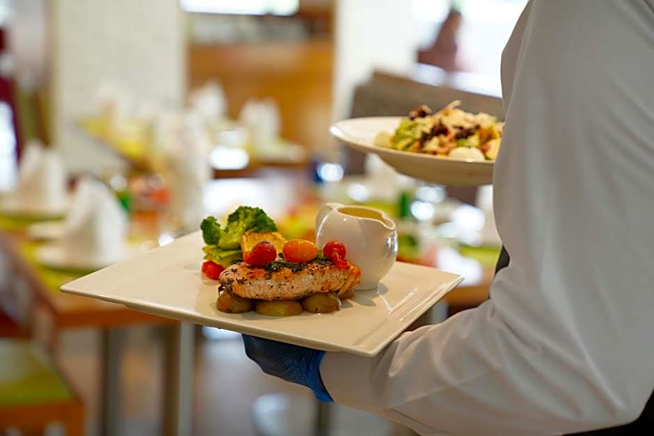 Majestic Arjaan by Rotana - Manama