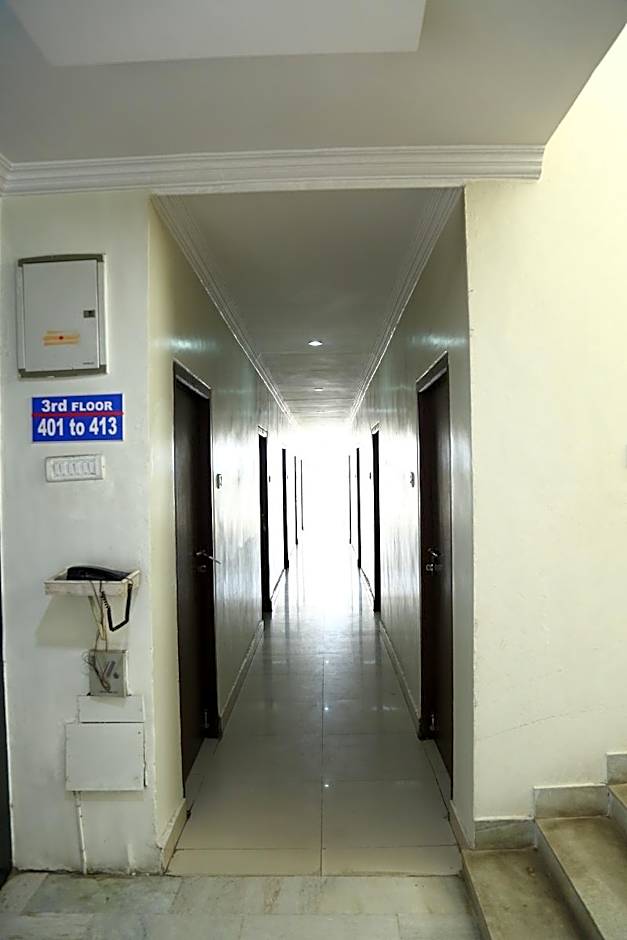 Sai sri Krishna Deluxe Lodge