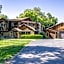 Engen Hus Bed and Breakfast
