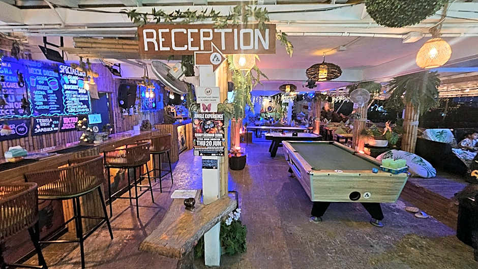 Hideout Hostel