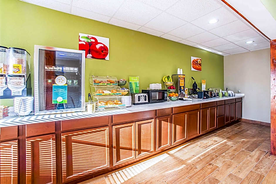 Quality Inn Carbondale University area