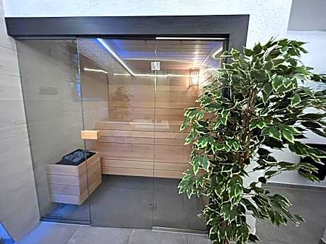 Suite with Sauna