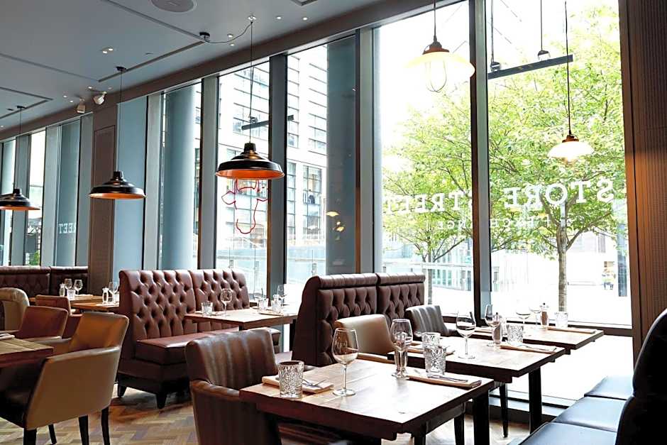 DoubleTree By Hilton Manchester Piccadilly Place