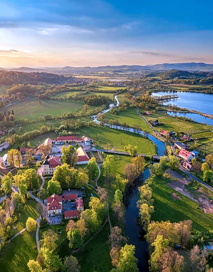 Pałac Łomnica Karkonosze - Schloss Lomnitz Riesengebirge