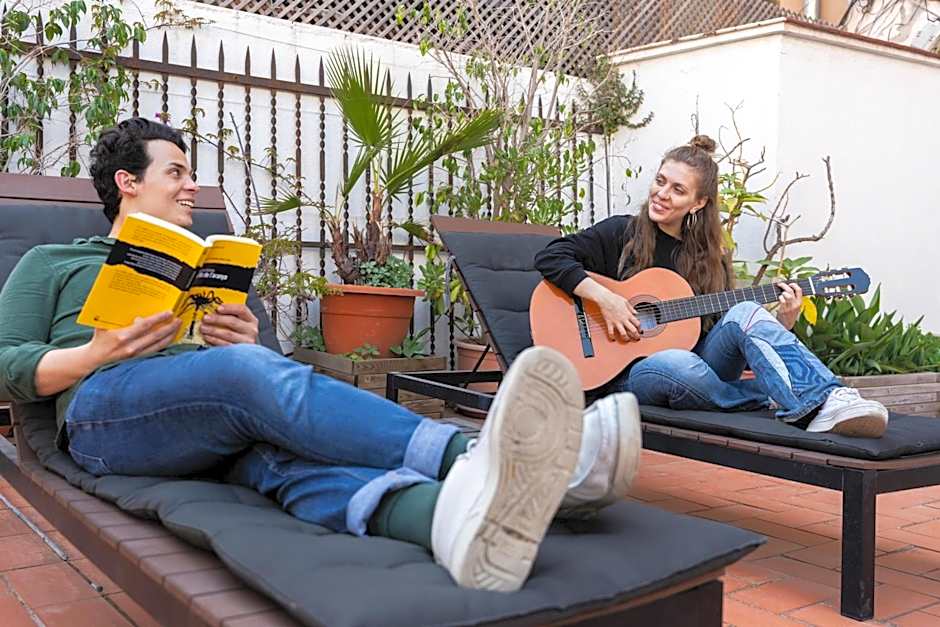 Rodamon Barcelona Hostel