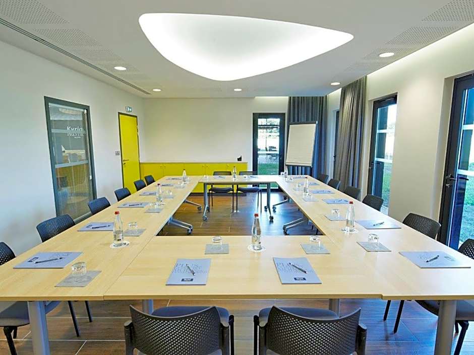 Kyriad Prestige Pau - Zenith - Palais des Sports