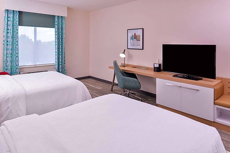 Hilton Garden Inn Kansas City Airport MO