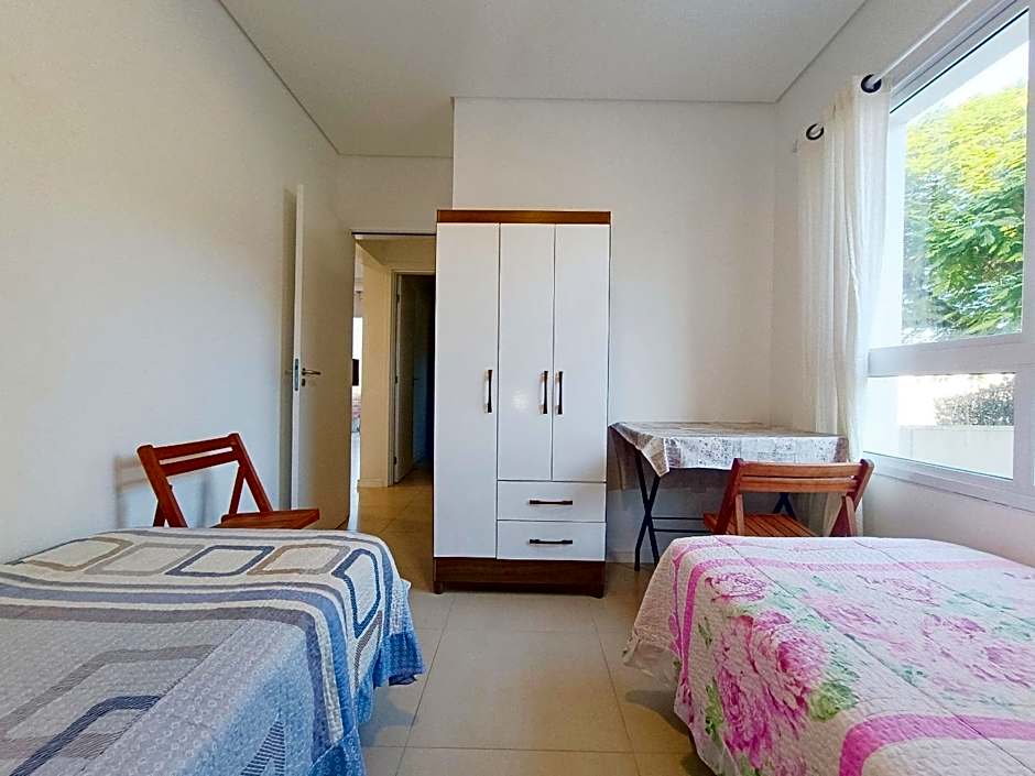 Apartamento Santinho, churrasqueira e ar - INE103