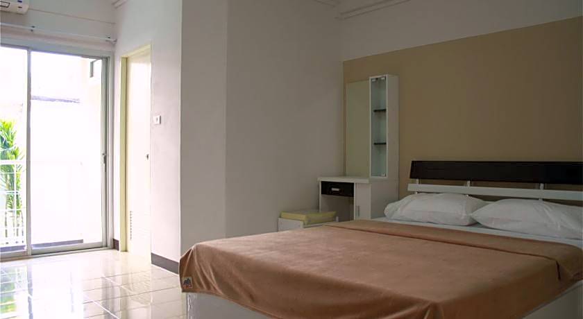 Baanbudsarin Apartment