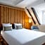 Hôtel de l'Europe by HappyCulture