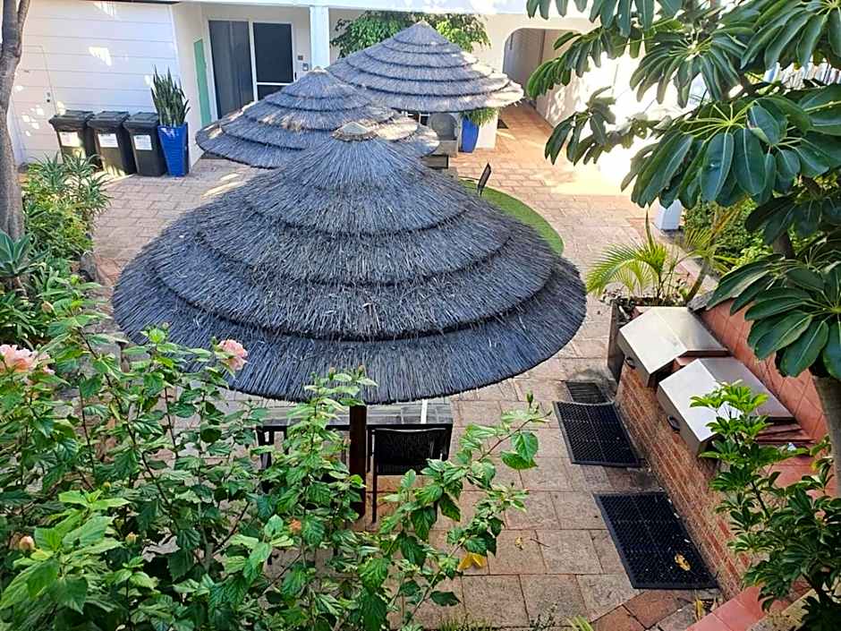 Coastal Oceanview 2Bedrm 2Bath Pool & Slide!